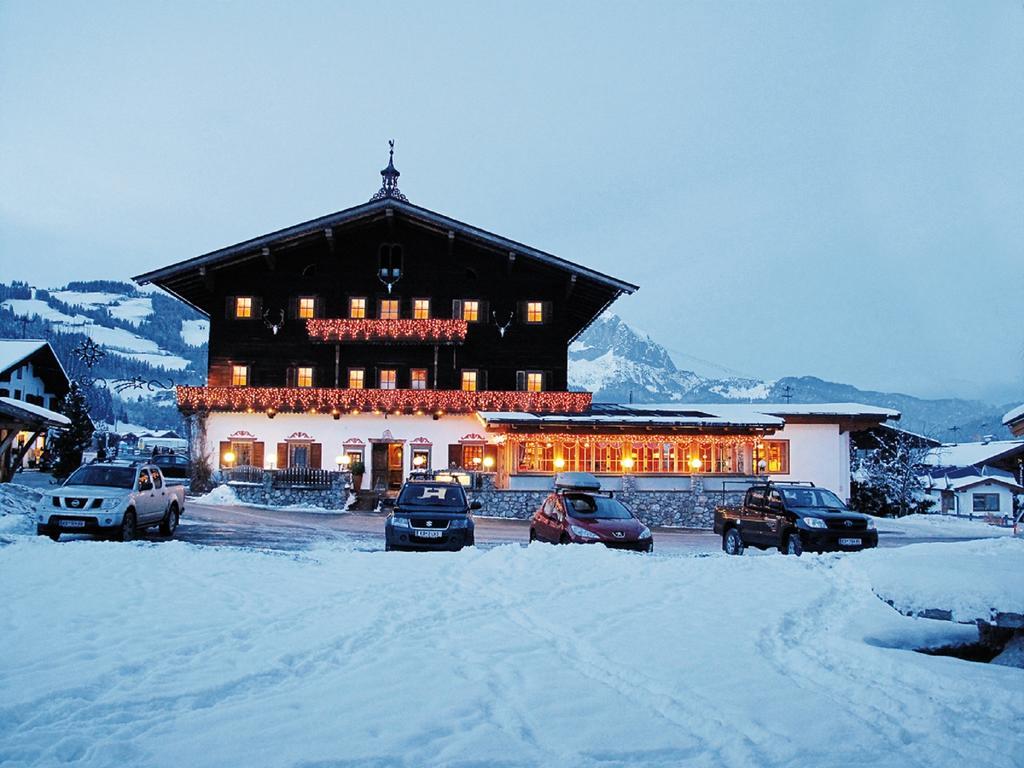 Hotel Hubertus Mit Erlebnislandgasthof Reitherwirt Kitzbühel Exterior foto